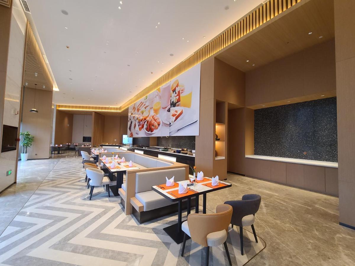 Holiday Inn Luzhou Longjian By Ihg Exterior foto