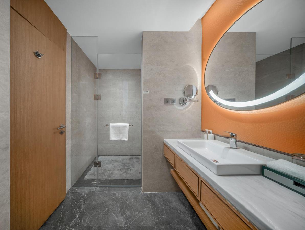 Holiday Inn Luzhou Longjian By Ihg Exterior foto